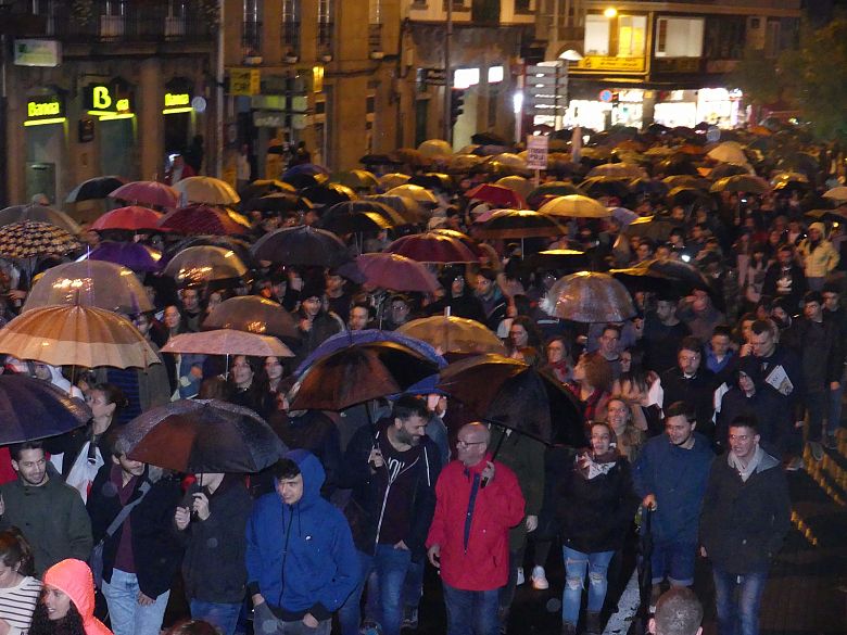 2017-10-16 Lumes Nunca Mais Compos 002.jpg